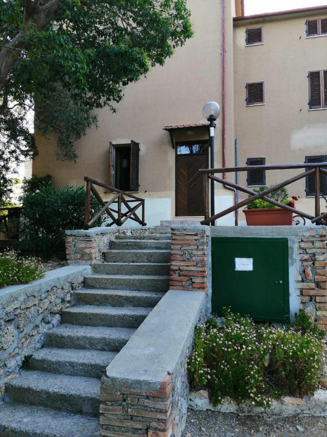 Un Quadro Sulla Laguna Monte Argentario Esterno foto